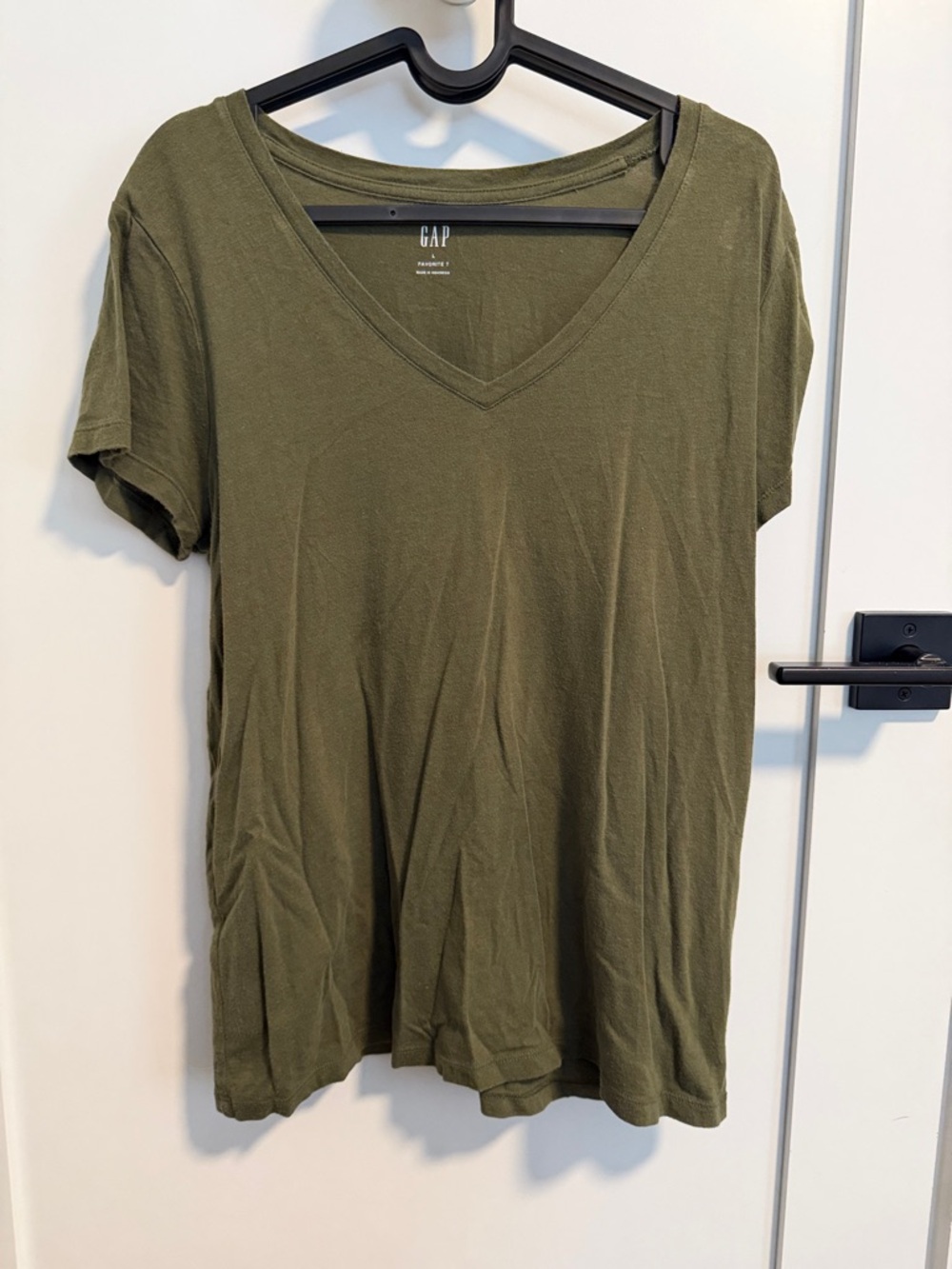 GAP Women's V-Neck Short Sleeve Tee in Olive